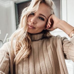 Meet your Posher, Jieva